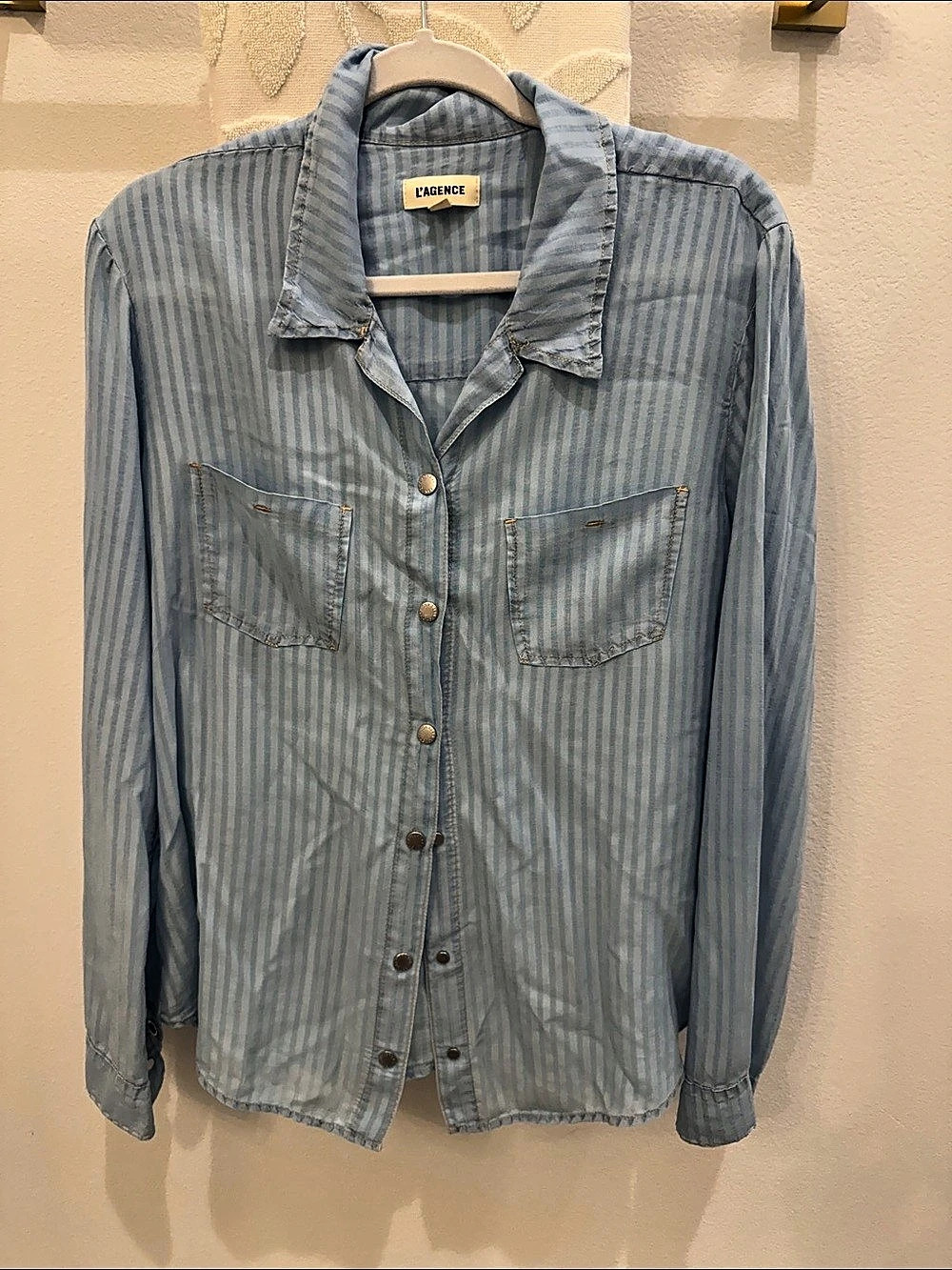 Large'AGENCE Striped Button Down in Blue Large Like New